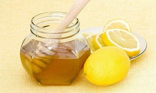 Лимонный сок с медом при ОРВИ у детей