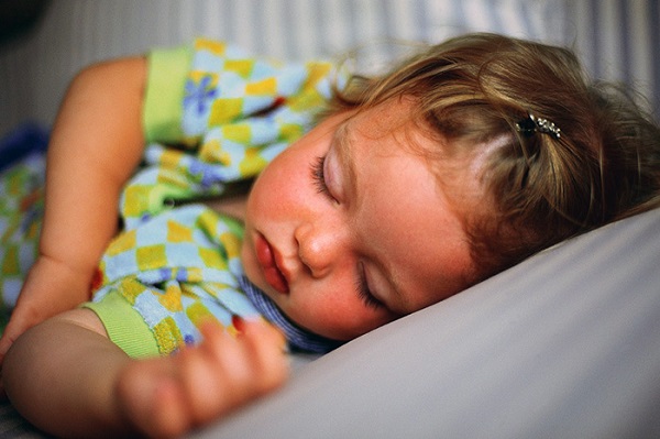 Холодный пот у ребенка во время сна