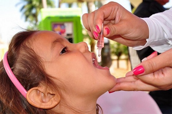 poliomielit-kak-peredaetsya-u-detej