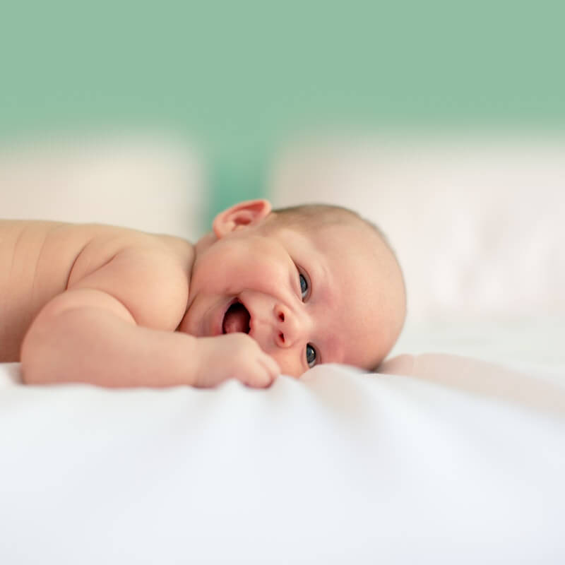Как мыть новорожденного ребенка: советы и рекомендации