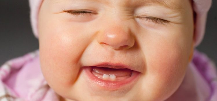 Как выбрать лучший гель для десен при прорезывании зубов у младенцев