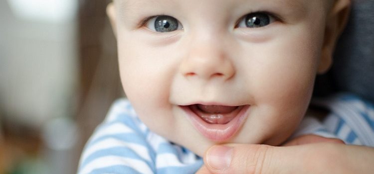 Обезболивающие гели для зубов: описание препаратов и особенности применения для детей