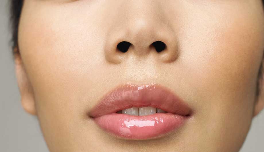 Золотистый стафилококк в носу: симптомы, лечение