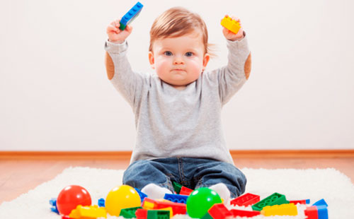 Как правильно играть, если ребенку уже исполнилось 10 месяцев?