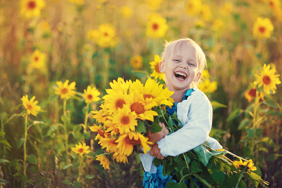 Как вырастить счастливого ребенка?