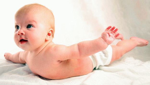 Возраст 3-5 месяцев ребенку, как происходит его развитие